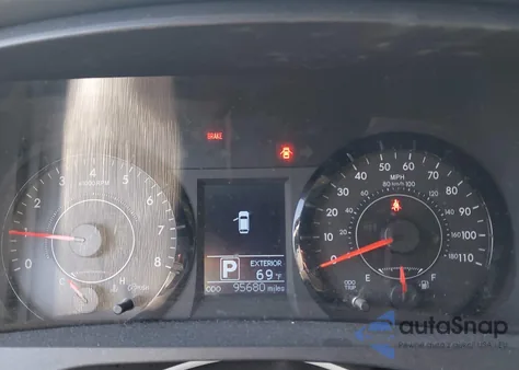 2016 Toyota Sienna Le 8 Passenger from USA, damaged, VIN 5TDKK3DC4GS736844